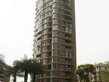 名门世家二期 地铁口100米 带阳台 房东诚心出售