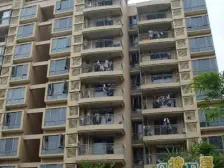 2008年湖景房 精装修电梯高区双南大两房