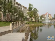 房子装修很好,看中房子价格可以谈,诚心出售