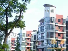 电梯复式小高层(面积107m2x2)带空中大露台 临地铁