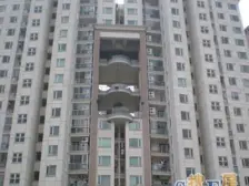 带产权车位,近地铁 产权清晰,通风好 家具全送,急售房源