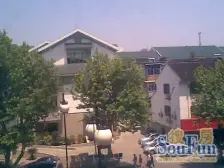 沧本振华,6号地铁口边,出行方便