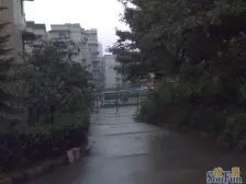 轻轨商圈房,挨着大渡口轻轨站和步行街