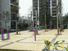 轻轨旁 精装小二房 朝向采光好 生活便利 拎包入住