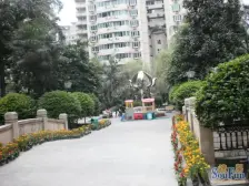 配套设施齐全 中间楼层 交通方便 出行便利