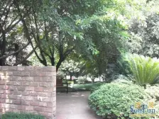 红旗河沟 东和银都一房48万