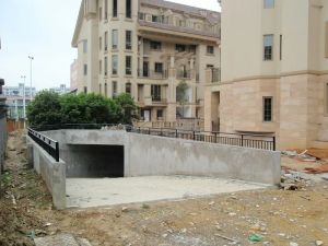 公园式上叠别墅人车分流绿化好,低密度纯别墅带车位