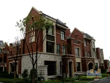 富力桃园 坐北朝南联排边套 满五 送花园 带地下室 诚意出售