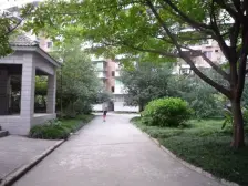 城南新区 雨台花园三房62万