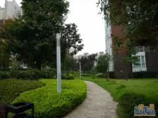 城南新区 红雨花园三房80万