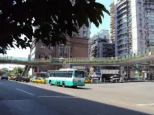 五里店 远银大厦一房58万