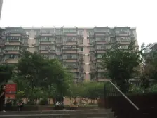 牛角沱旁一改二,自己住家保养好,业主诚心价格可谈