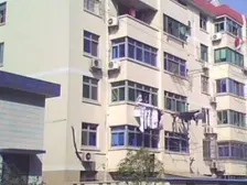 前哨路288弄三室二厅
