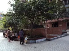 五里店 康乐花园二房70万