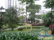 渝中区 两路口地铁站 电梯大四房 随时可看 面积170平