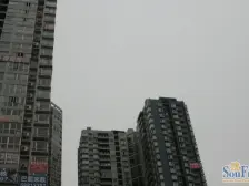 竞地花园,位置安静,生活配套成熟,临大坪医院