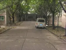 房子是正规二室一厅,户型方正,业主诚心出售