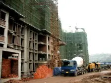 汽博中心 保利高尔夫华庭二房100万