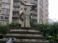 步行街 佳禾钰茂豪俊阁三房100万