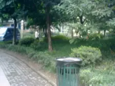 步行街正规大三房,精装修,户型方正