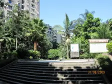 是原电力局的集资所建,小区环境优美,安静舒适