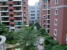 临华路电梯2房+正规二房+户型方正+出入方便+住家装修