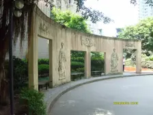 渝中区菜袁路苗圃车站背后世纪花城小区三房,诚心出售