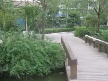 石桥铺5号线巴山轻轨站旁正规两房