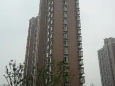 保利二期东边套河景房,环境安静,高楼层采光视野好