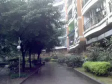 户型方正 小区绿化好 住家安静 看房方便