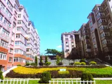 花卉园 依山住宅小区二房55万