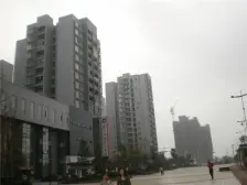 巴国城后门永辉旁边一室一厅出售