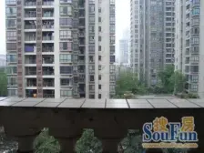 杨家坪 荣州苑三房107万