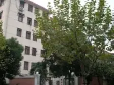 厨卫朝北,小区中心位置,中式风格,主卧朝南