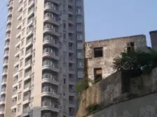 较场口地铁出口+电梯两房+精装修+采光好+拎包入住