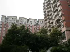 陈家坪地铁站口,三房一厅,拎包入住,配套成熟