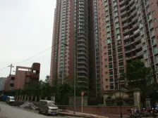 珊瑚水岸,大两房建面95套内79.视野不错,安静居家。