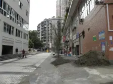 大坪半岛深蓝二房出门轻轨公交