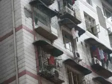 沙北街 千秋花园三房115万