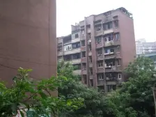 平安轻轨站旁 大堰三村电梯三房出售