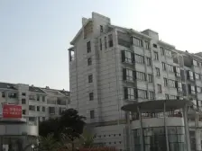 满五年 电梯高楼层 无遮挡 视野不错
