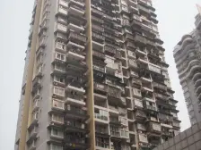 看江一室一厅,出行方便,房东着急出手,可看江