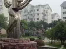 飞机户型大3房+文化广场+得房率高