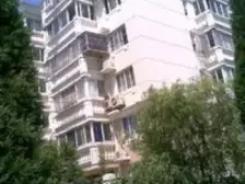 良隆园 4室2厅2卫 南