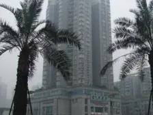 步行街 远景天下二房76万