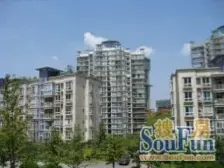 轻轨站正三房双卫 配套齐全 出行方便顶楼带屋顶花园