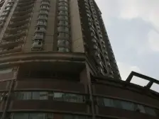 中山四路11号 正规四房双卫 精装修 拎包入住