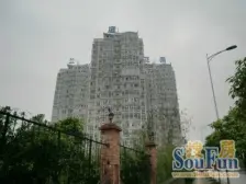 城南中医院旁,拎包入住,精装修