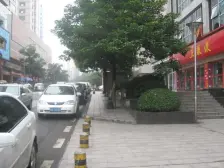 正规4房 位置好 出行方便 配套齐全 诚心出售