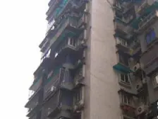 人和街 低楼层 正规一室一厅 带阳台 采光好 户型方正